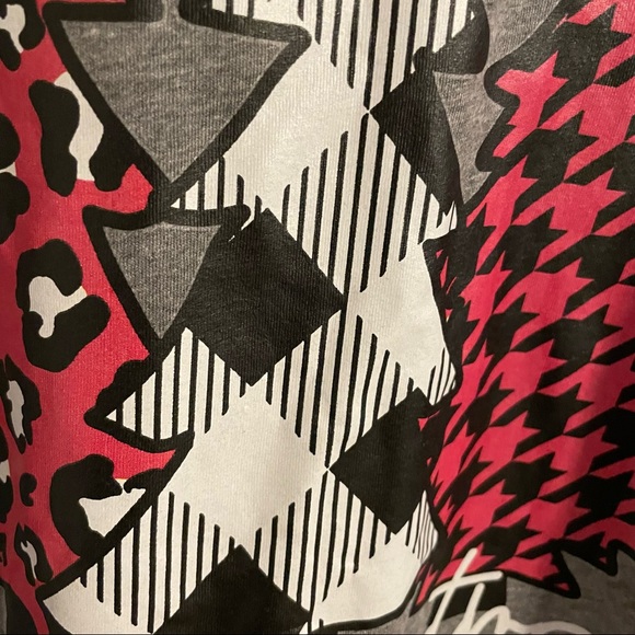 New Christmas Tee - Picture 3 of 4